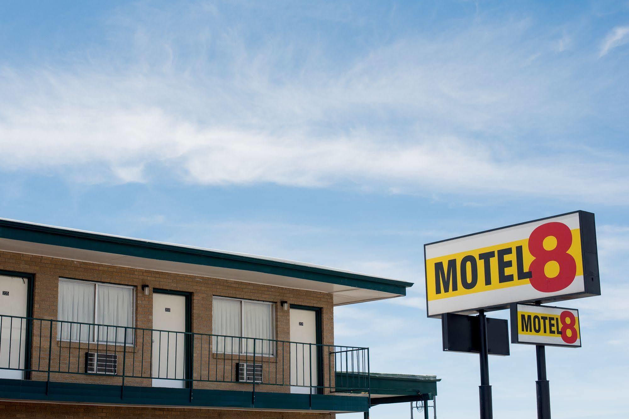 Motel 8 Rock Springs Zewnętrze zdjęcie